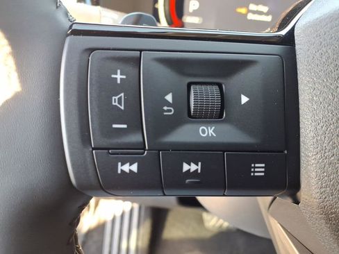 New 2026 Nissan Pathfinder SL image 20