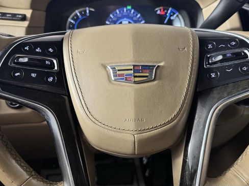 Used 2019 Cadillac Escalade Platinum AWD/4WD image 19