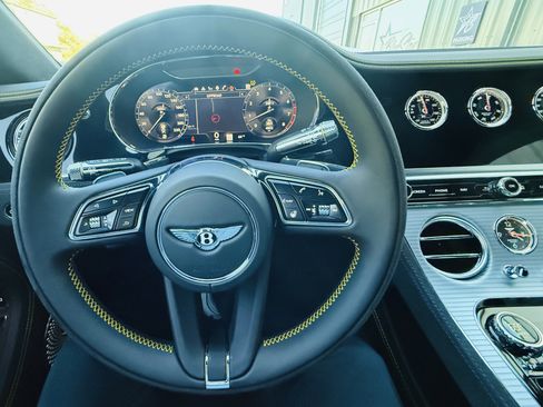 Used 2022 Bentley Continental GT Speed image 53