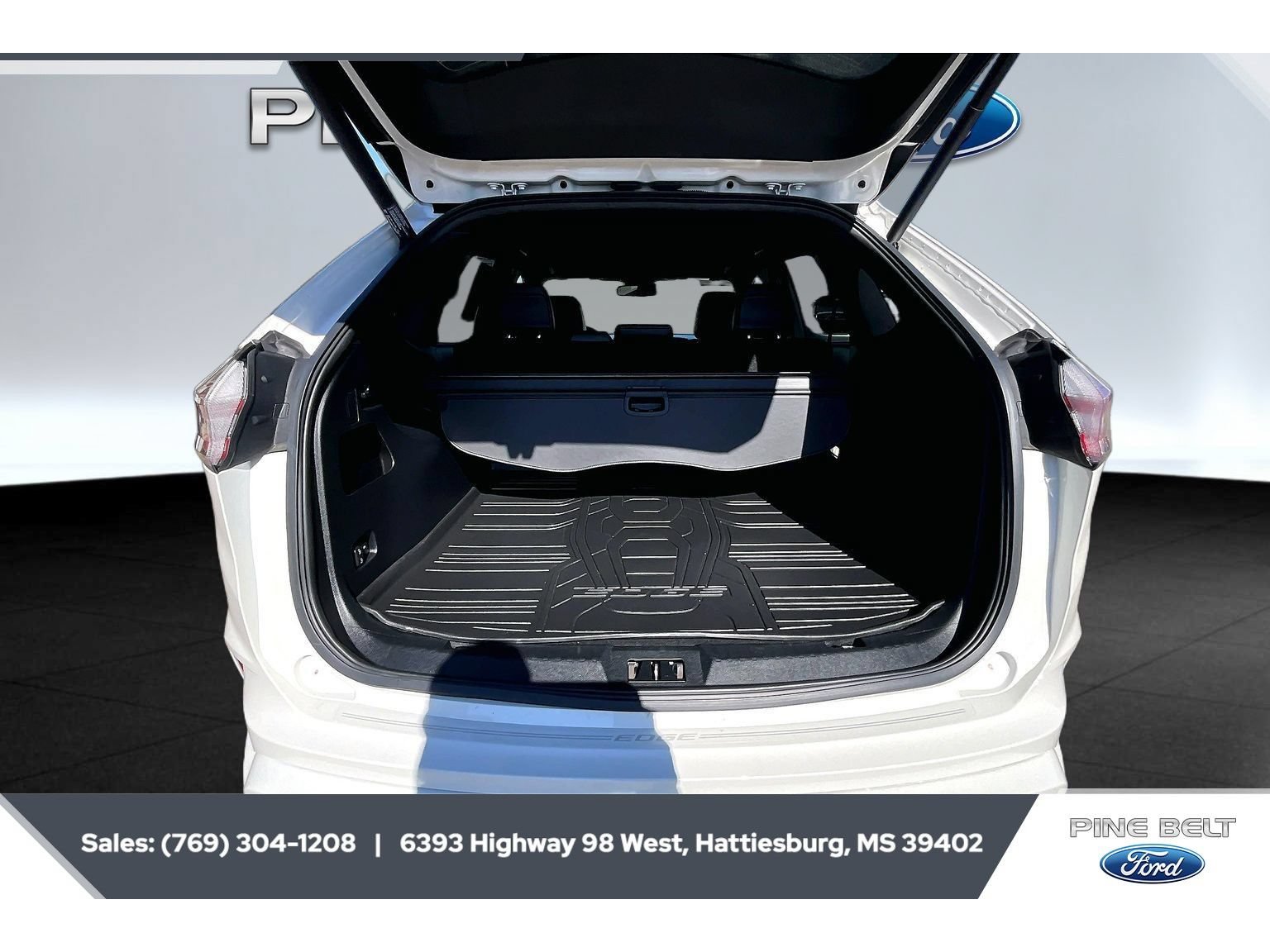 Certified 2022 Ford Edge ST-Line w/ Cargo Accessory Package AWD/4WD image 21