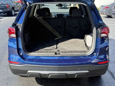 Used 2022 Chevrolet Equinox LT image 18