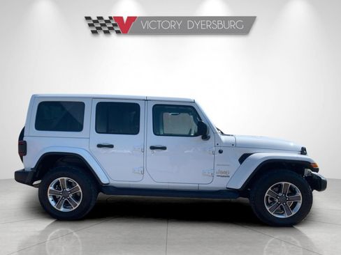 Used 2021 Jeep Wrangler Unlimited Sahara AWD/4WD image 3
