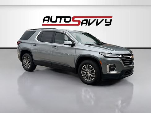 Used 2024 Chevrolet Traverse LT FWD image 1
