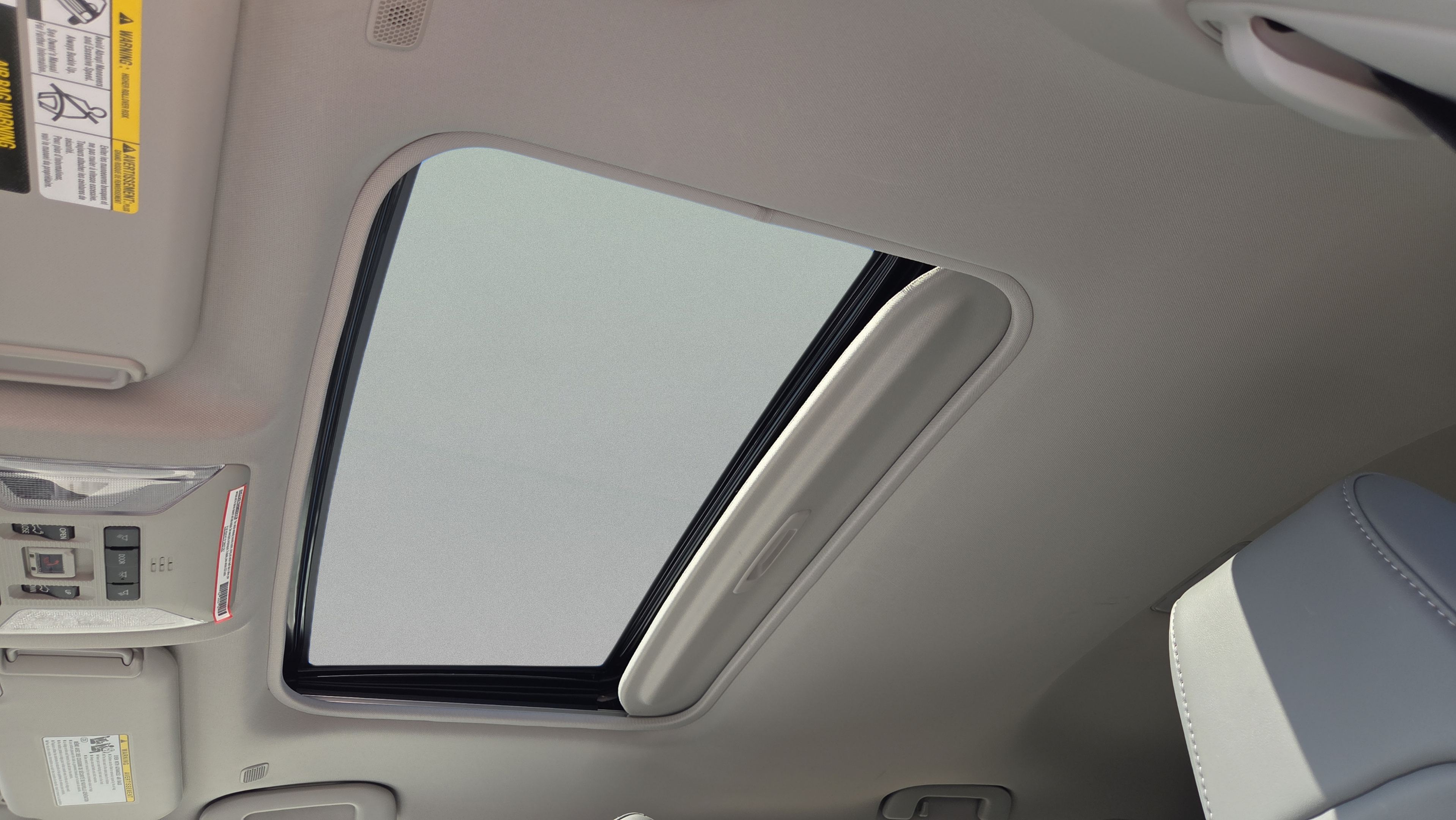 Certified 2023 Toyota RAV4 XLE Premium AWD/4WD image 18