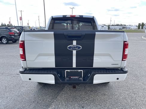 Used 2019 Ford F150 XLT w/ Equipment Group 302A Luxury AWD/4WD image 4