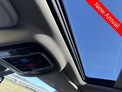 Used 2025 RAM 1500 Limited image 12