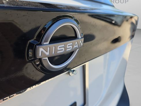 New 2026 Nissan Kicks SV w/ SV Premium Package FWD image 32