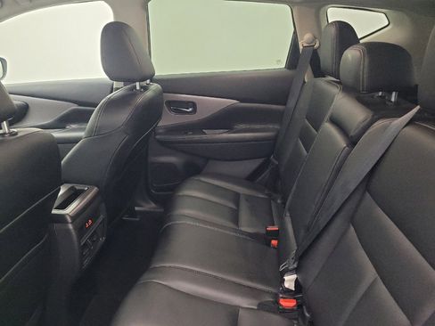 Used 2023 Nissan Murano SV FWD image 18