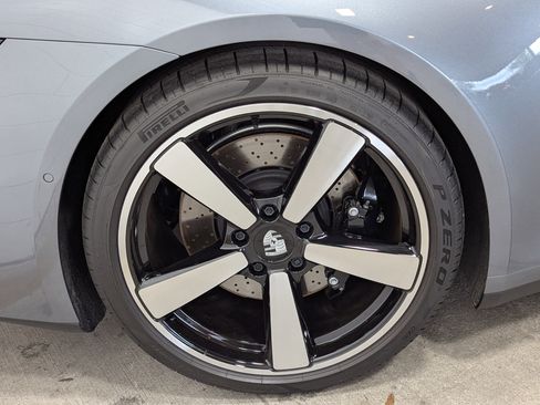 Used 2025 Porsche 911 Carrera S image 12