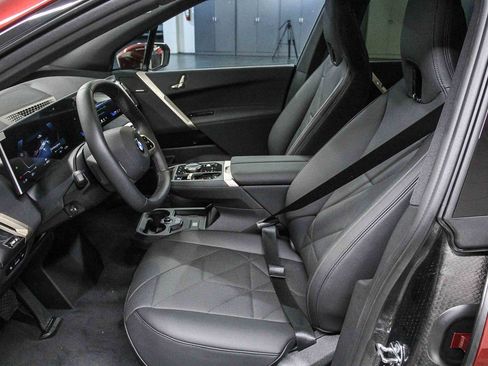 New 2026 BMW iX xDrive45 image 18