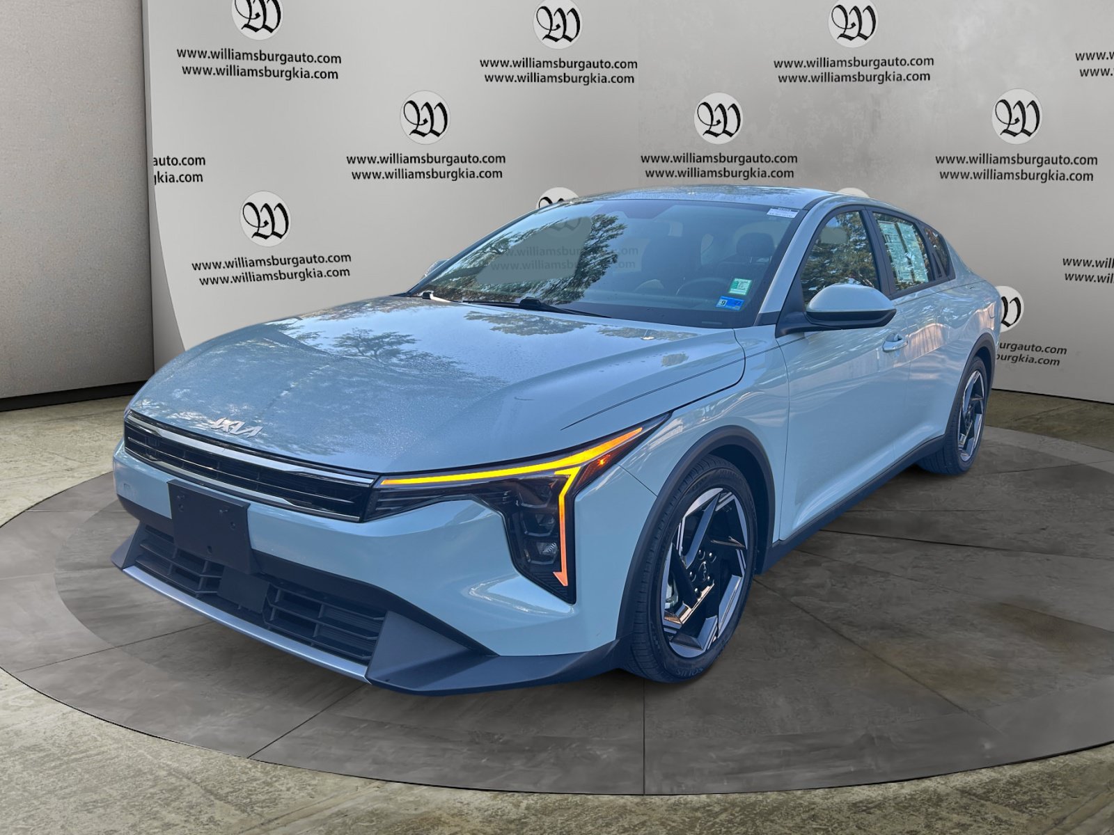 Used 2025 Kia K4 EX FWD image 1
