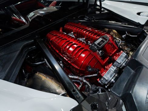 Used 2023 Chevrolet Corvette Z06 w/ Z07 Performance Package RWD image 60