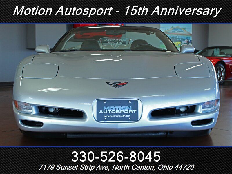 Used 2002 Chevrolet Corvette Convertible w/ Preferred Equipment Group2 RWD image 3