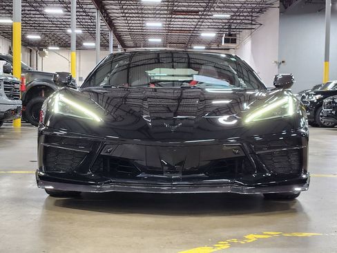 Used 2023 Chevrolet Corvette Stingray Premium Cpe w/ Z51 Performance Package RWD image 2