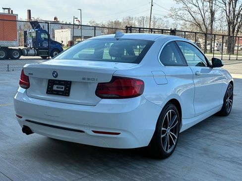 Used 2018 BMW 230i xDrive Coupe AWD/4WD image 6