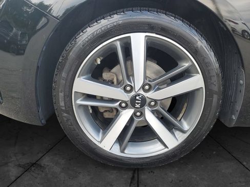 Used 2017 Kia Forte EX FWD image 14