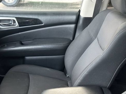 Used 2020 Nissan Pathfinder SV AWD/4WD image 8