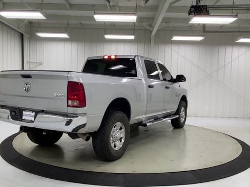 Used 2018 RAM 2500 Tradesman w/ Chrome Appearance Group image 8