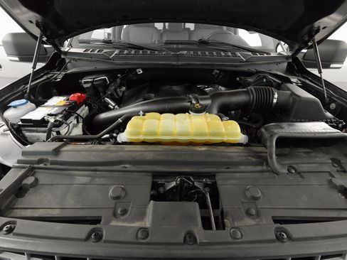 Used 2019 Ford F150 XLT w/ Equipment Group 302A Luxury image 16