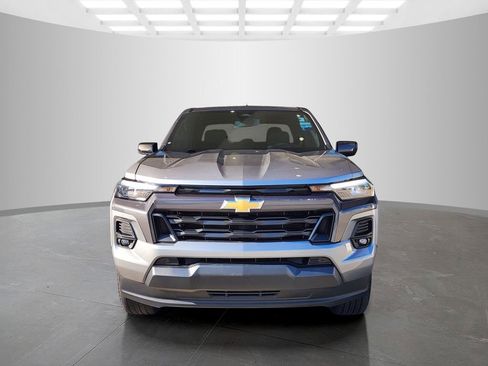 Used 2023 Chevrolet Colorado LT w/ LT Convenience Package III RWD image 2
