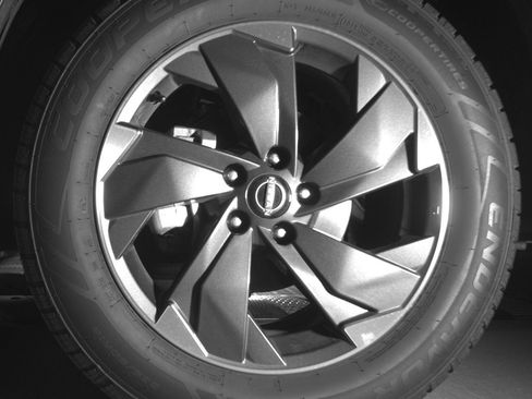 Used 2025 Nissan Rogue SV AWD/4WD image 12