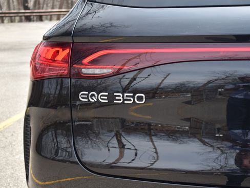 Used 2023 Mercedes-Benz EQE 350+ 4MATIC SUV image 16