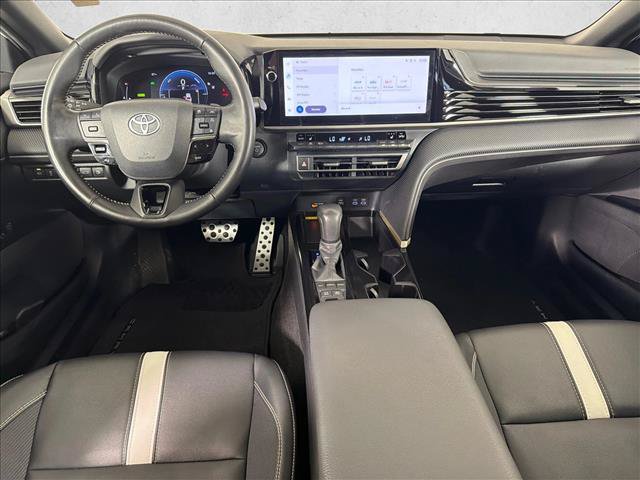 Used 2025 Toyota Camry SE w/ Multimedia Upgrade Package FWD image 23