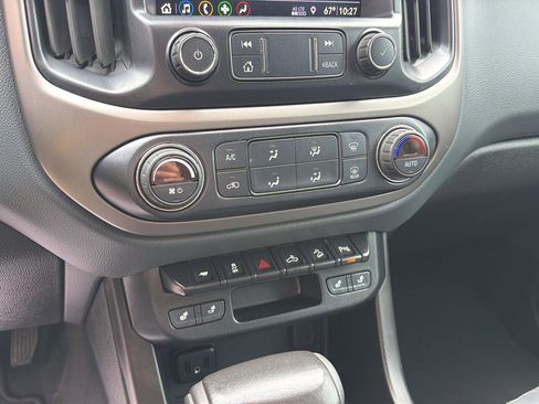 Used 2019 Chevrolet Colorado Z71 RWD image 27