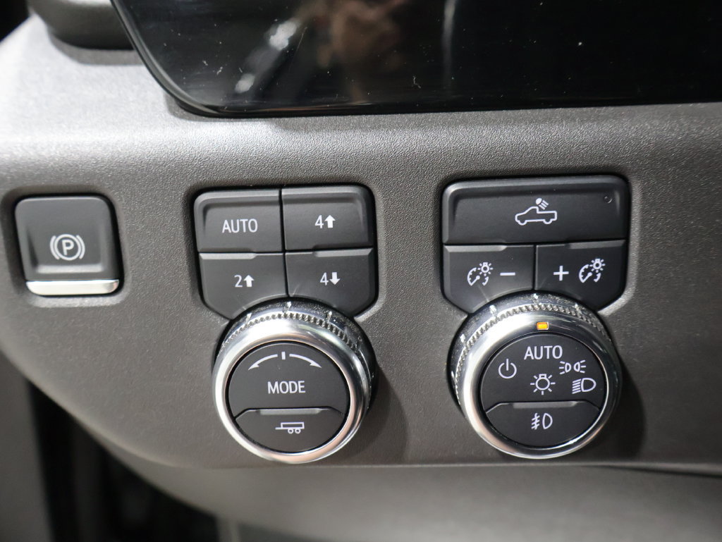 Used 2024 GMC Sierra 1500 Elevation AWD/4WD image 32