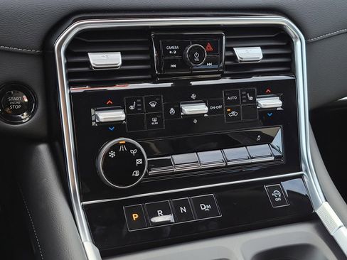 New 2026 Nissan Armada SL w/ Captain's Chari Seat Package image 23