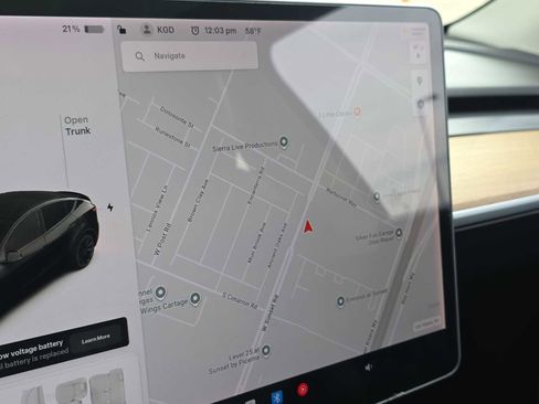 Used 2021 Tesla Model Y Long Range image 26