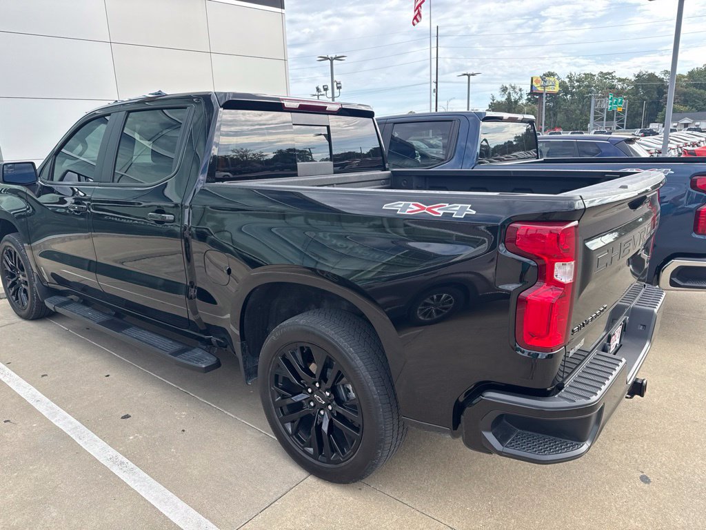 Used 2024 Chevrolet Silverado 1500 RST w/ Convenience Package II AWD/4WD image 6