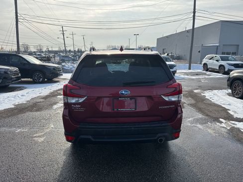 Used 2023 Subaru Forester Limited image 13