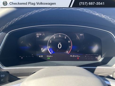 Used 2024 Volkswagen Tiguan SE image 34