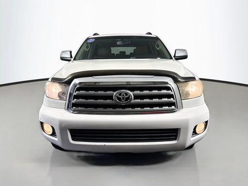 Used 2008 Toyota Sequoia Limited RWD image 2