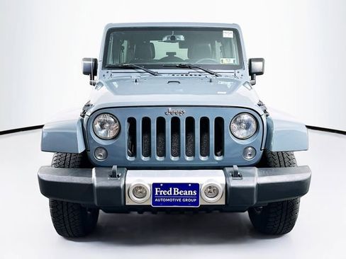 Used 2015 Jeep Wrangler Unlimited Sahara w/ Dual Top Group image 2