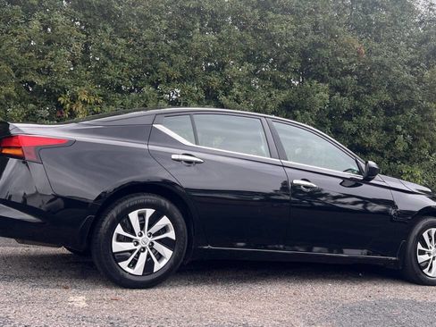 Used 2024 Nissan Altima 2.5 S image 7