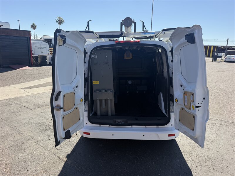 Used 2023 Ford Transit Connect XLT FWD image 7