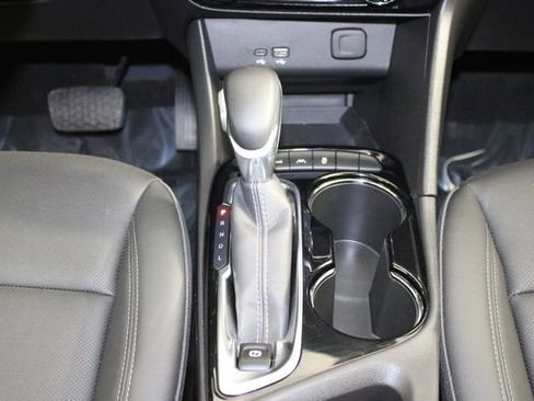 Used 2024 Buick Encore GX Sport Touring image 33