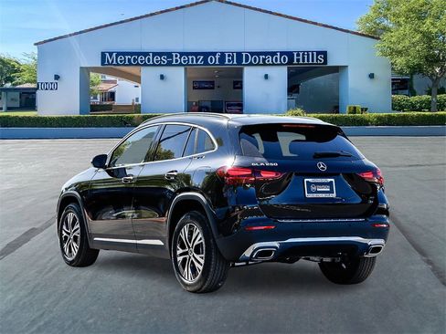 New 2025 Mercedes-Benz GLA 250 image 2