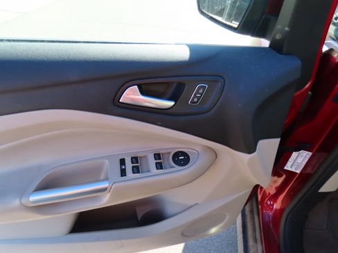 Used 2014 Ford C-MAX Energi SEL w/ Equipment Group 302A image 10