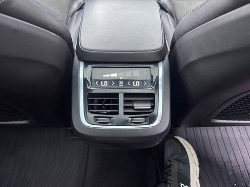 Used 2016 Volvo XC90 T6 R-Design w/ Protection Package AWD/4WD image 12