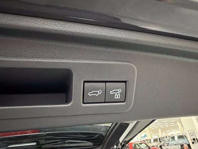 Used 2025 Toyota 4Runner TRD Sport Premium AWD/4WD image 14