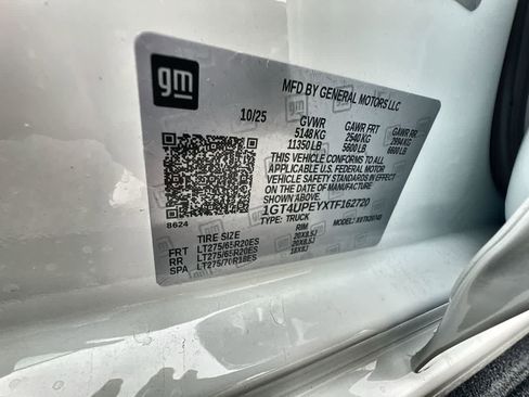 New 2026 GMC Sierra 2500 AT4 w/ AT4 Premium Plus Package image 35