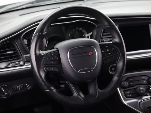 Used 2018 Dodge Challenger SXT w/ Blacktop Package RWD image 38