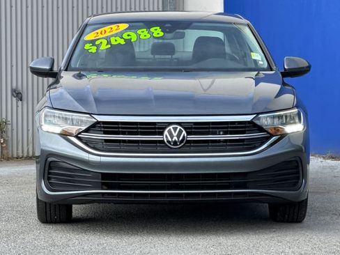 Used 2022 Volkswagen Jetta SE FWD image 9