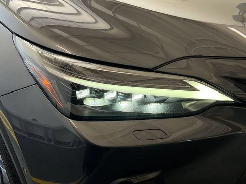 Used 2025 Lexus NX 450h+ AWD w/ Accessory Package (Z2) image 13