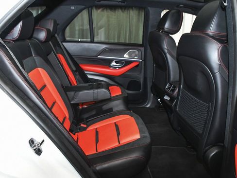 Used 2025 Mercedes-Benz GLE 53 AMG 4MATIC image 63