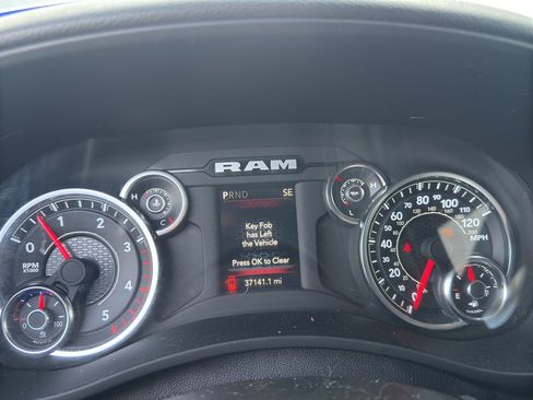 Used 2024 RAM 2500 Big Horn image 11