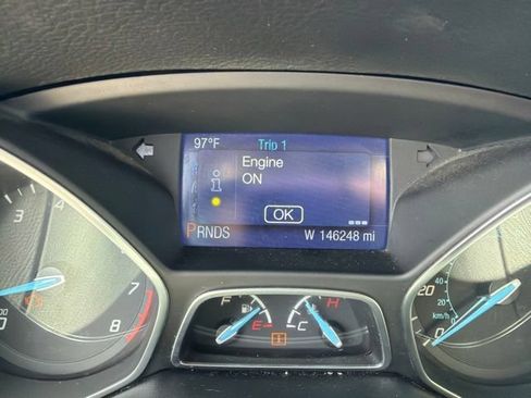 Used 2014 Ford Focus SE w/ Equipment Group 201A FWD image 17